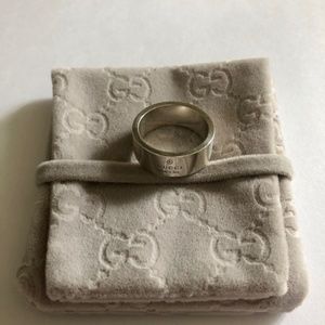 Gucci Trademark Stripe Ring